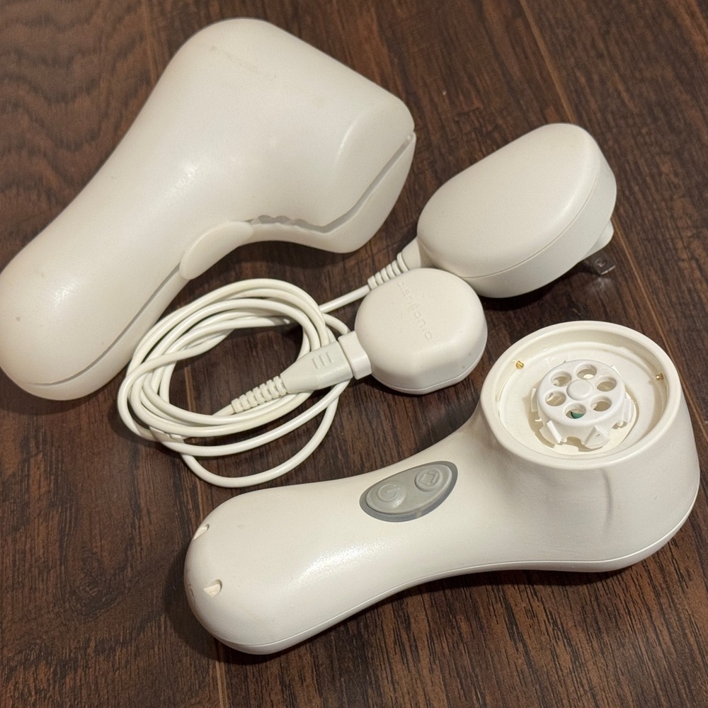 Clarisonic Mia 2 Sonic Facial Cleansing Unit